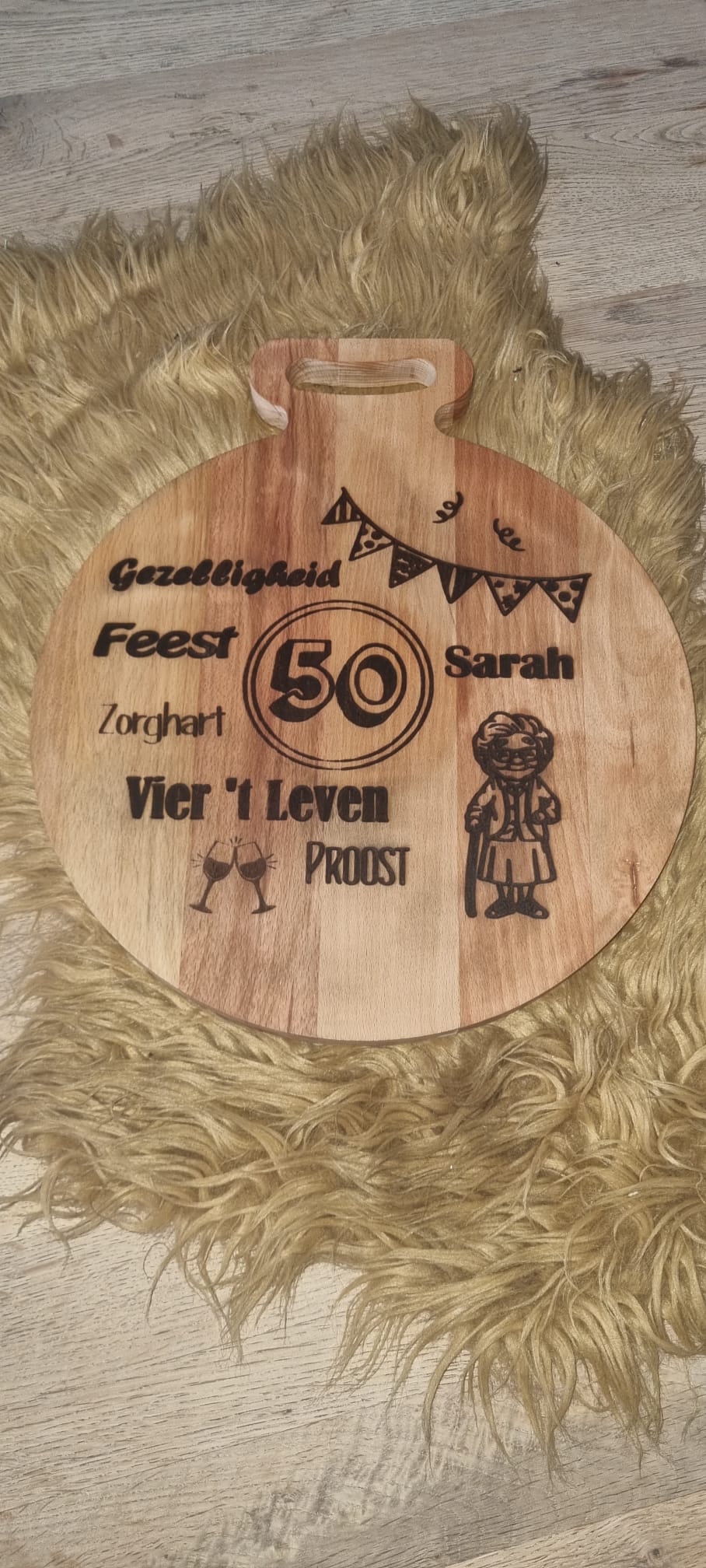 Borrelplank rond 30